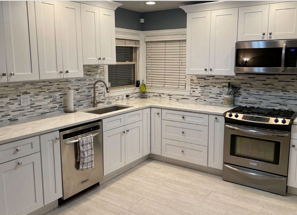 St Charles Series - Shaker White